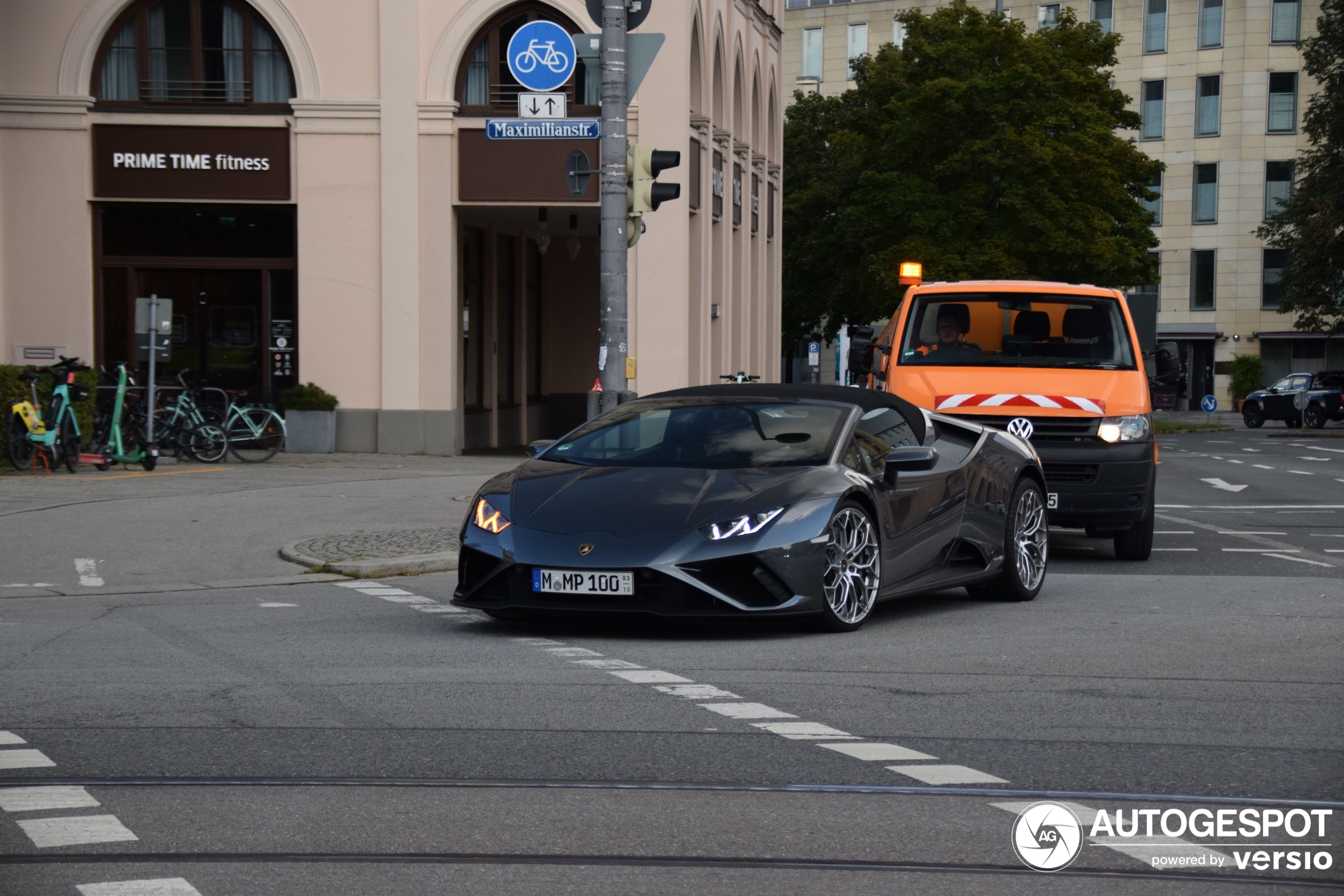 Lamborghini Huracán LP610-2 EVO RWD Spyder