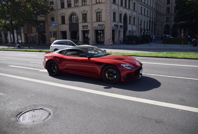 Aston Martin DBS Superleggera