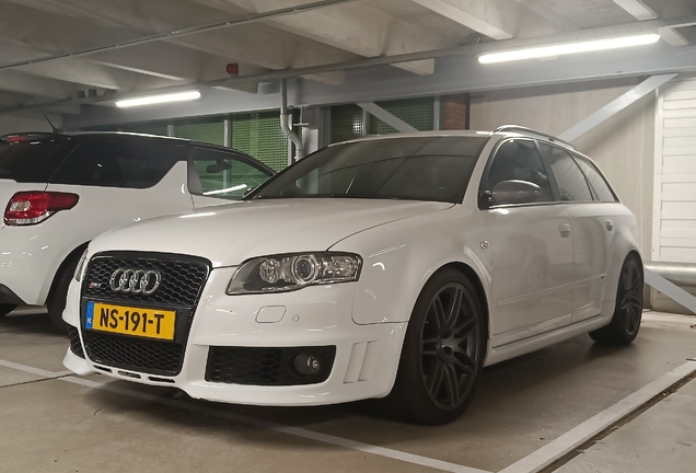 Audi RS4 Avant B7