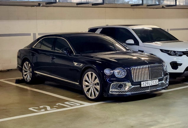 Bentley Flying Spur V8 2021