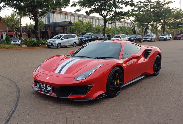 Ferrari 488 Pista