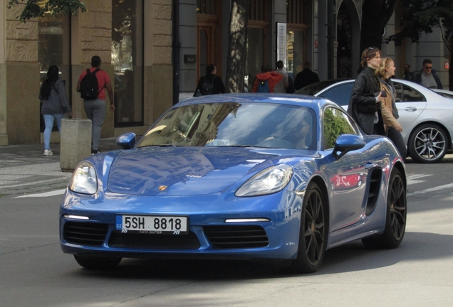 Porsche 718 Cayman S