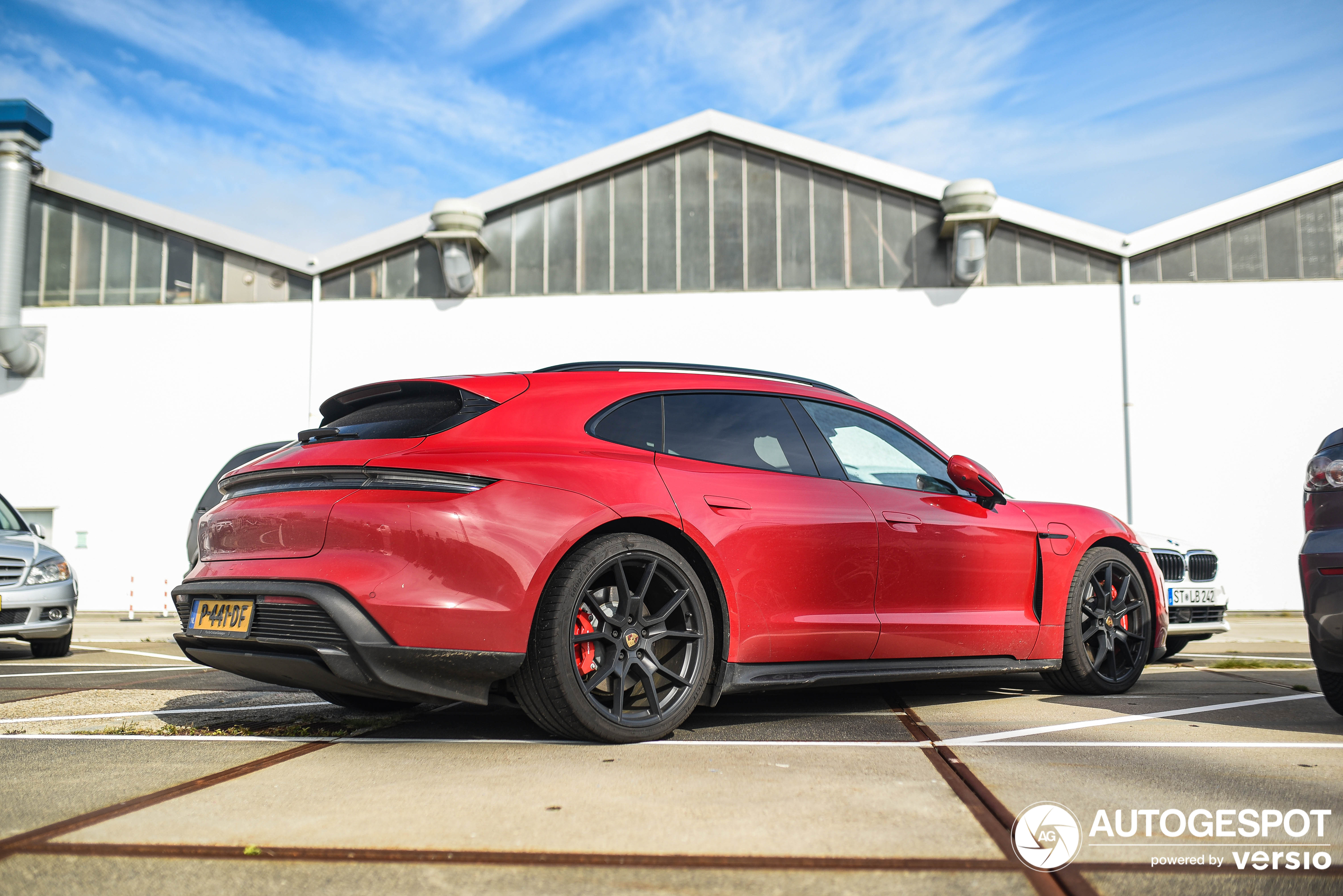 Porsche Taycan GTS Sport Turismo