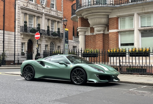 Ferrari 488 Pista