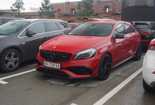 Mercedes-AMG A 45 W176 2015