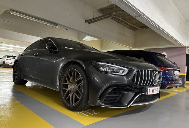 Mercedes-AMG GT 63 S X290