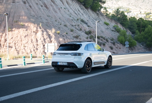 Porsche 95B Macan GTS MkIII