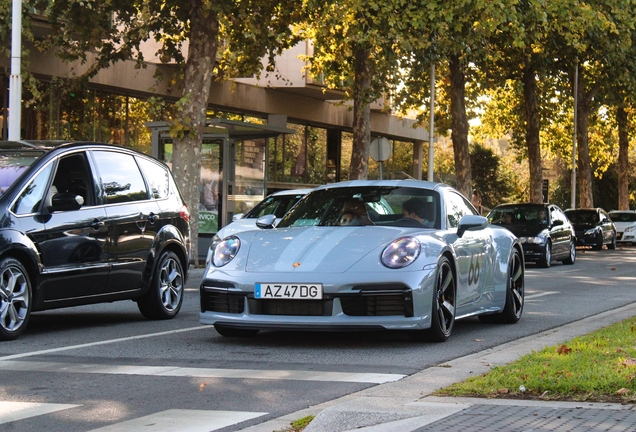 Porsche 992 Sport Classic