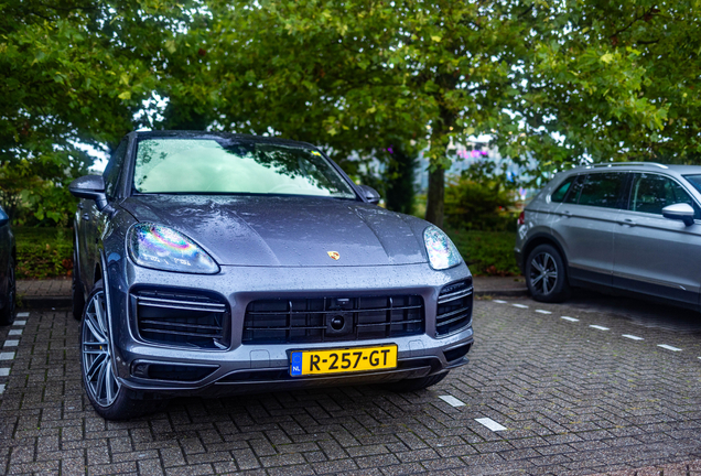 Porsche Cayenne Coupé Turbo S E-Hybrid