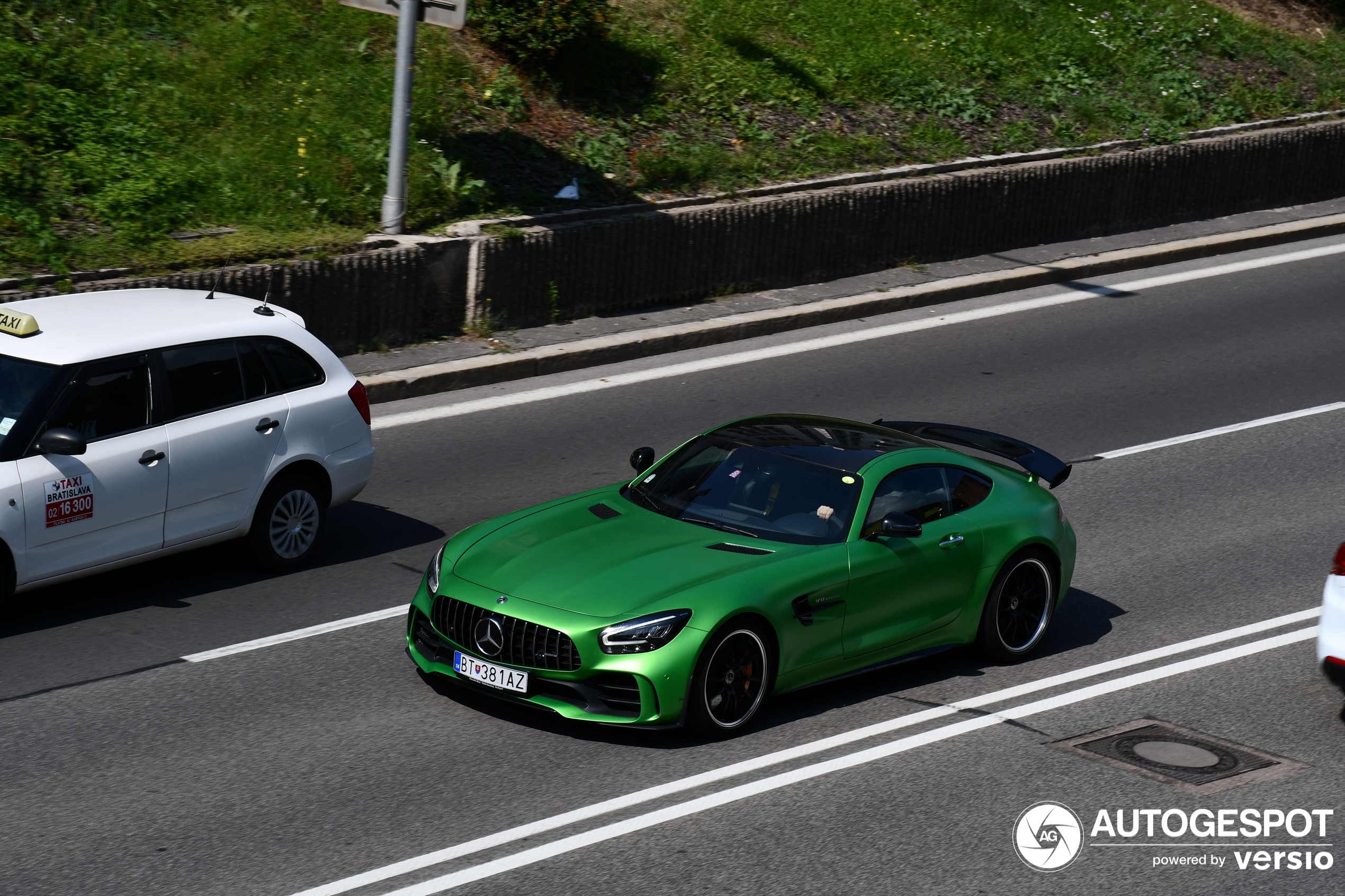 Mercedes-AMG GT R C190 2019