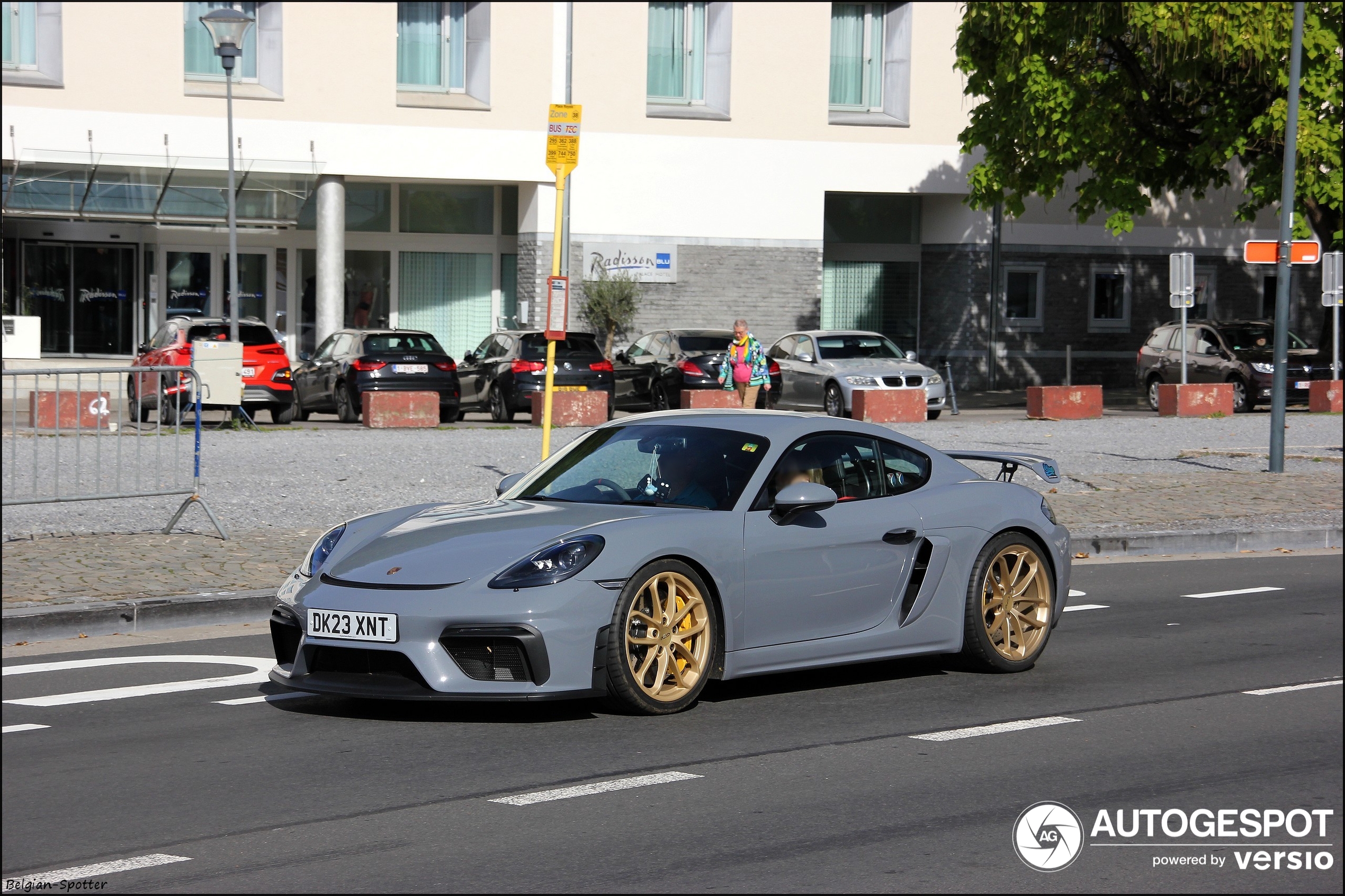 Porsche 718 Cayman GT4