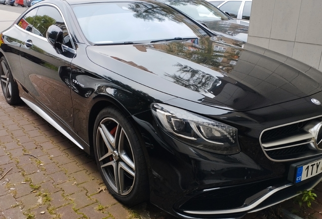 Mercedes-Benz S 63 AMG Coupé C217