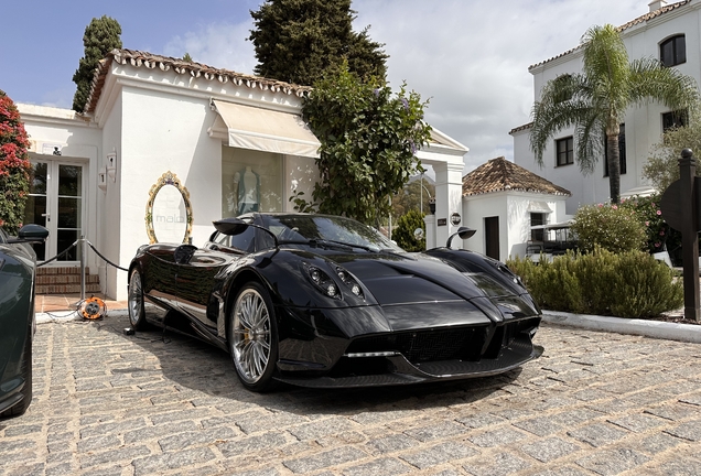 Pagani Huayra Roadster