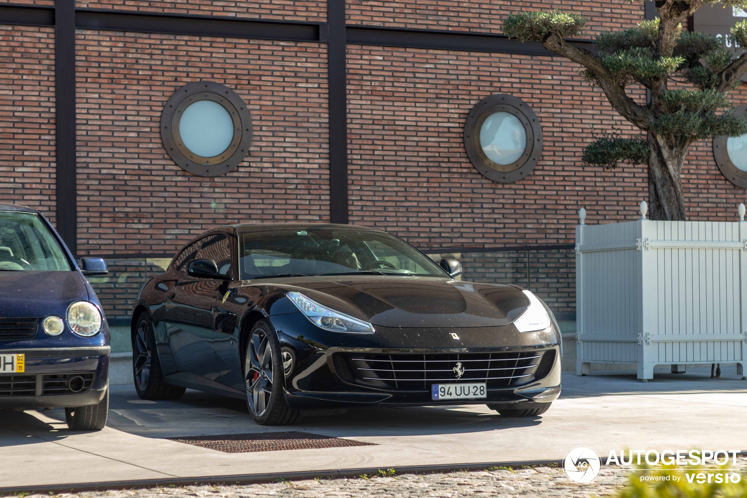 Ferrari GTC4Lusso T