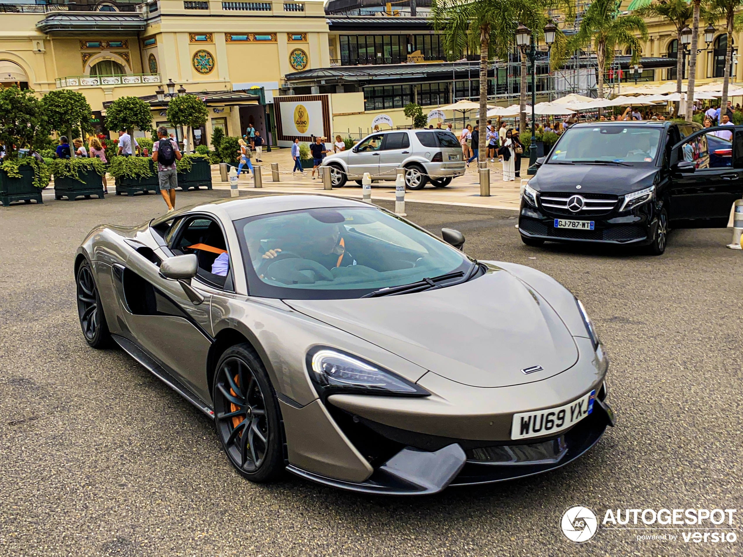 McLaren 570S