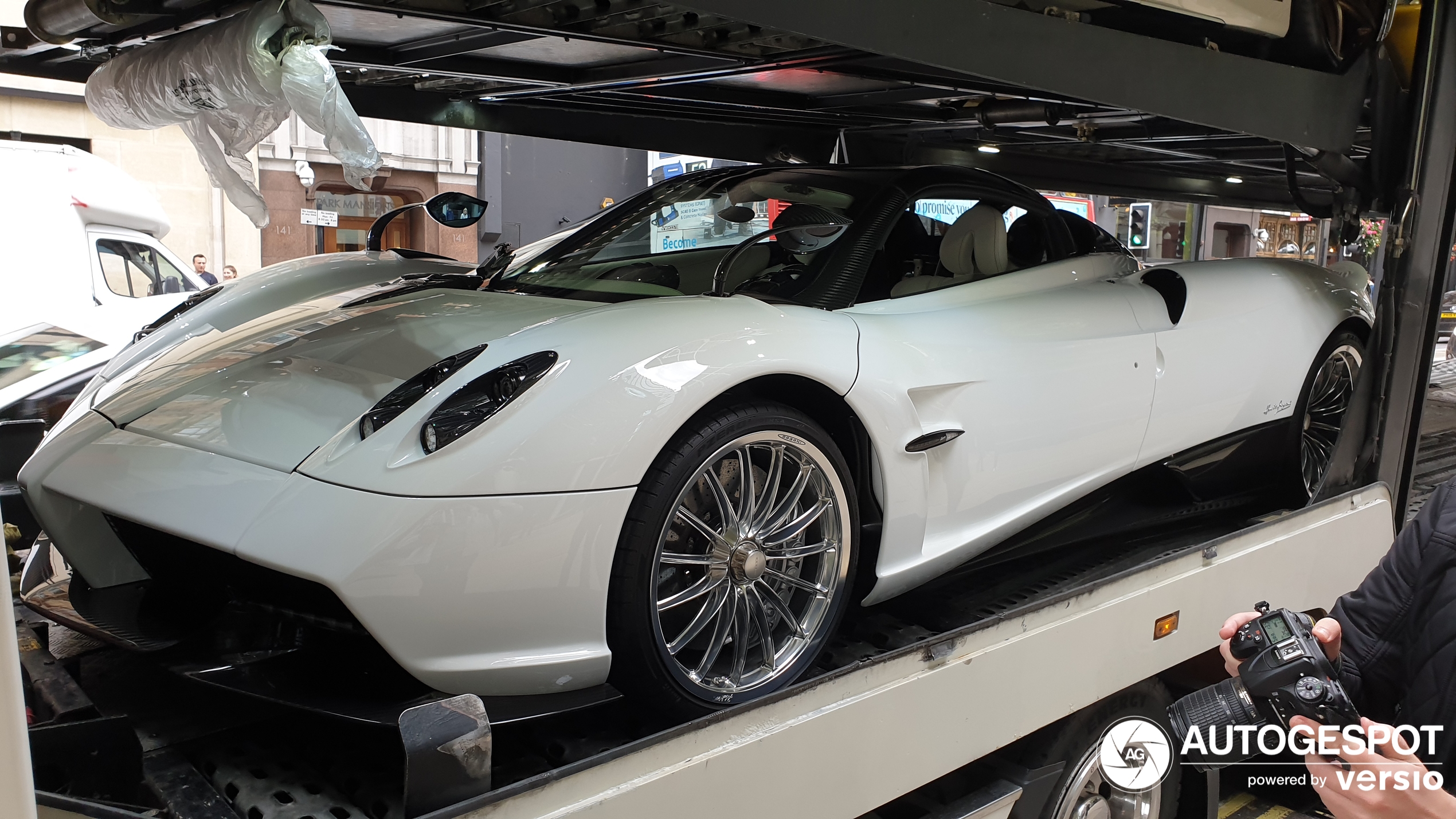 Pagani Huayra Roadster