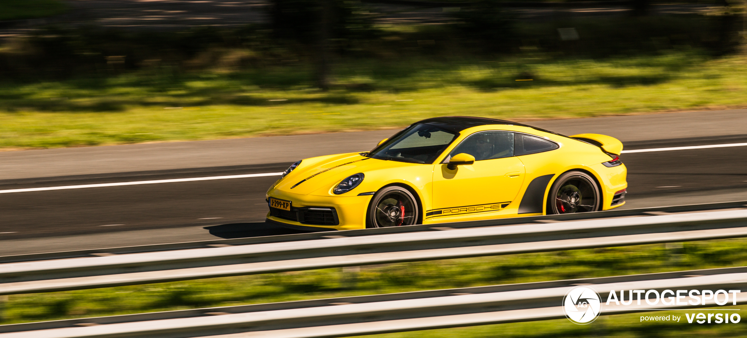 Porsche 992 Carrera S