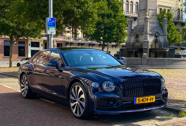 Bentley Flying Spur Hybrid