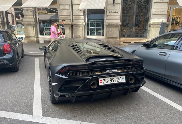 Lamborghini Huracán LP640-4 EVO