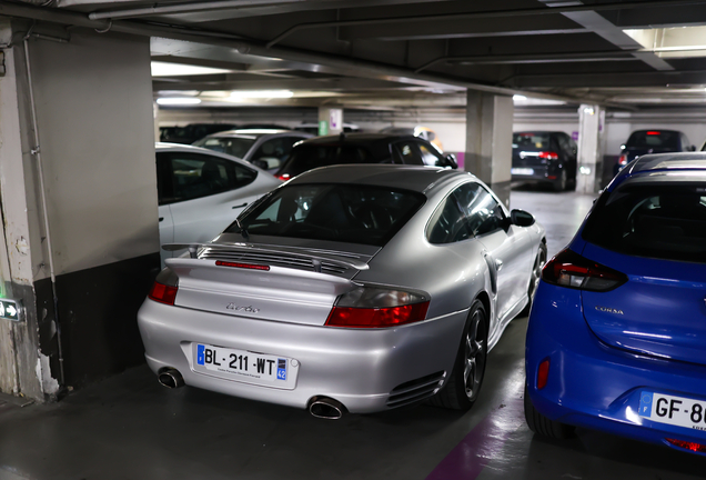 Porsche 996 Turbo