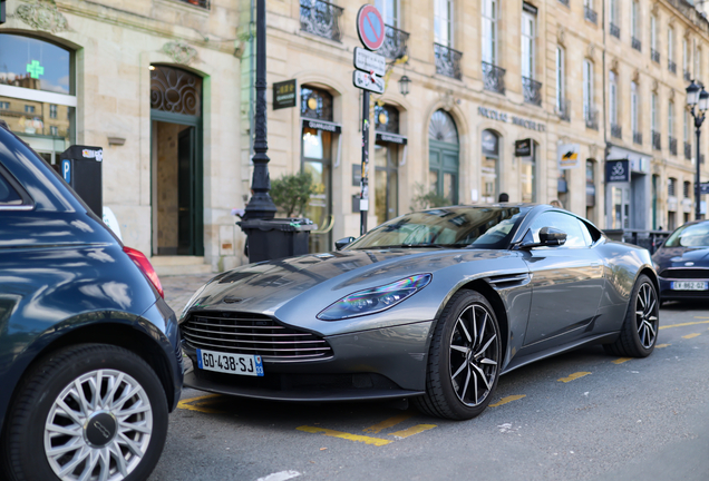 Aston Martin DB11