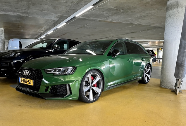 Audi RS4 Avant B9