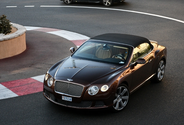 Bentley Continental GTC 2012