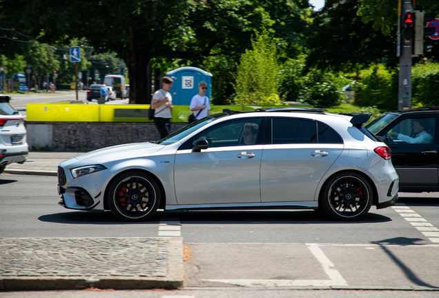 Mercedes-AMG A 45 S W177