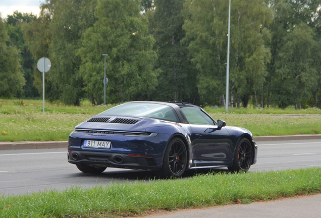 Porsche 992 Targa 4 GTS