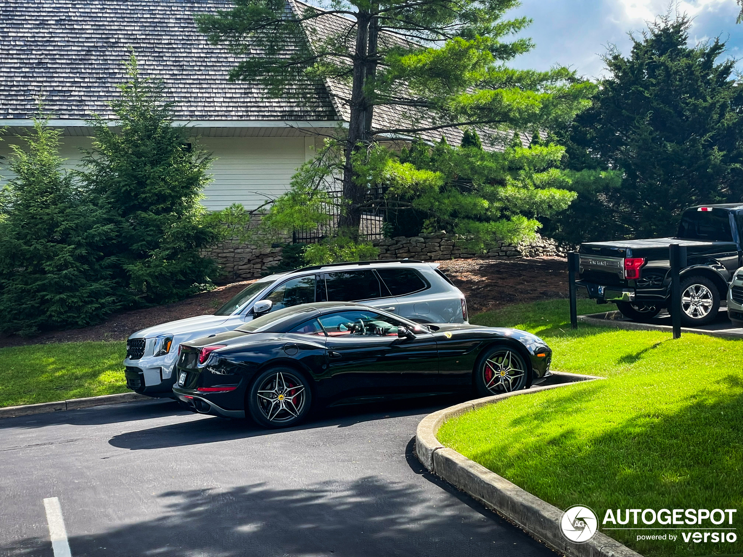 Ferrari California T