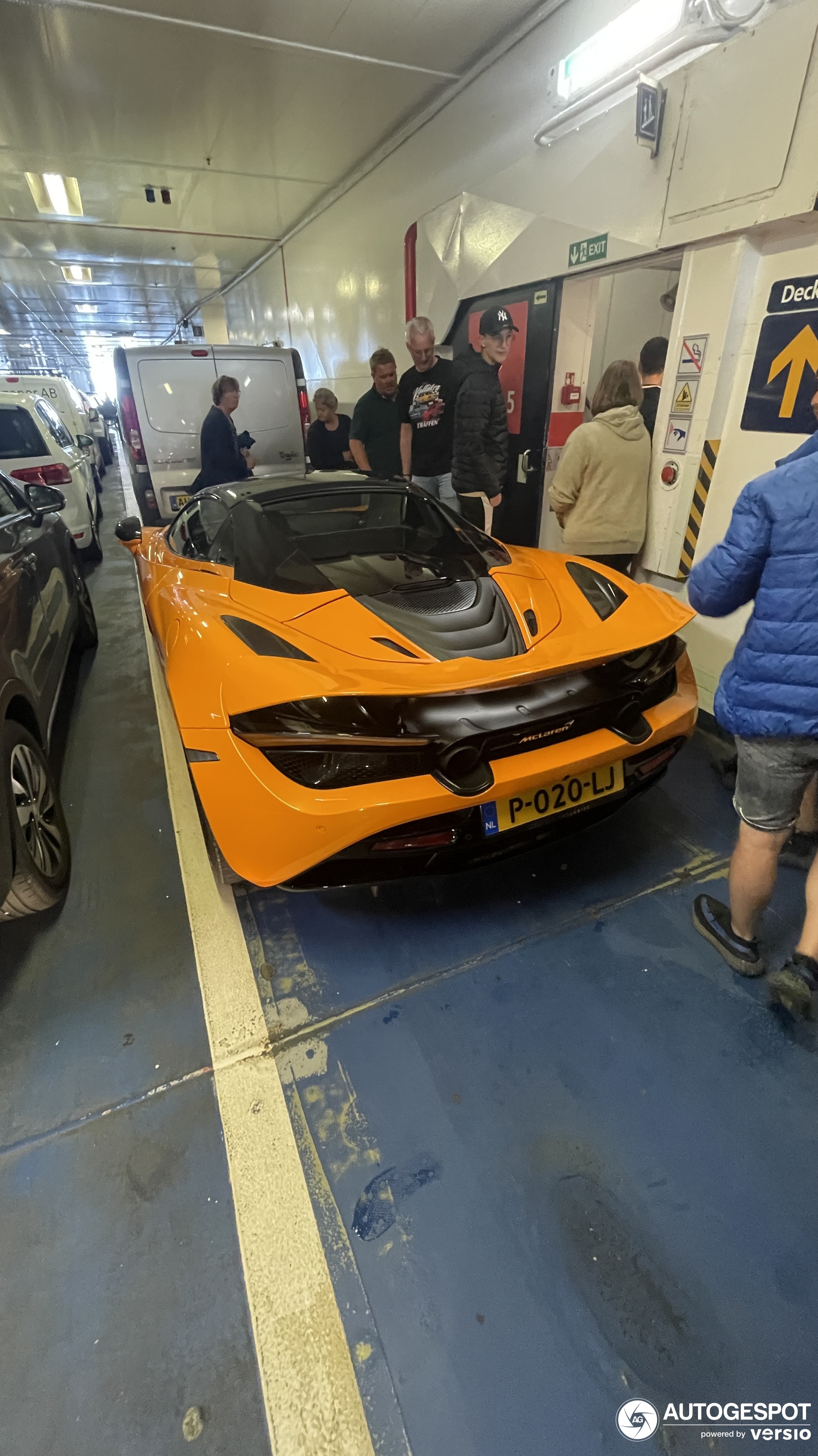 McLaren 720S Spider