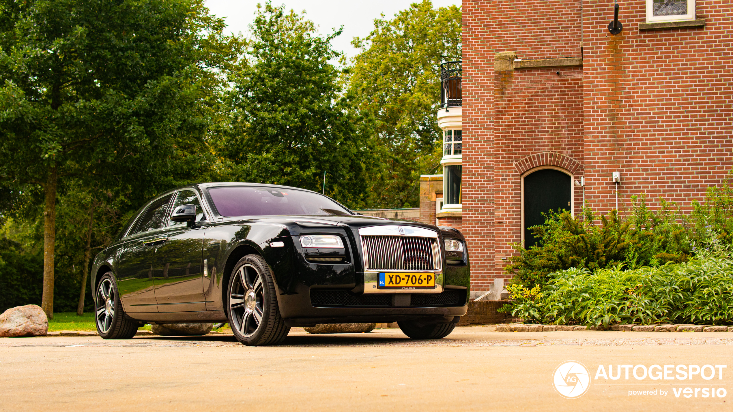 Rolls-Royce Ghost V-Specification