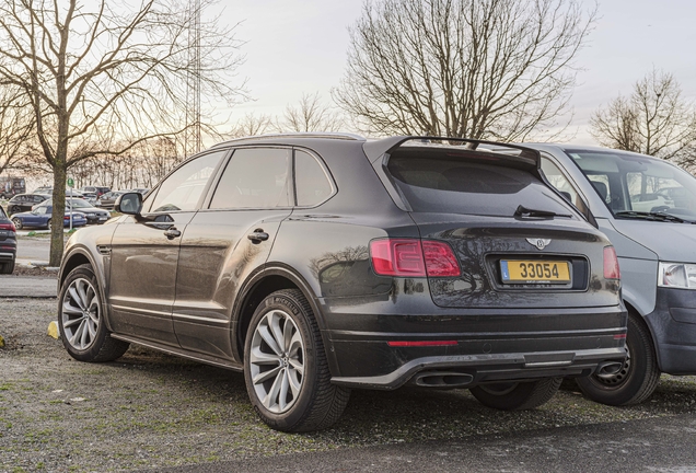 Bentley Bentayga Black Edition