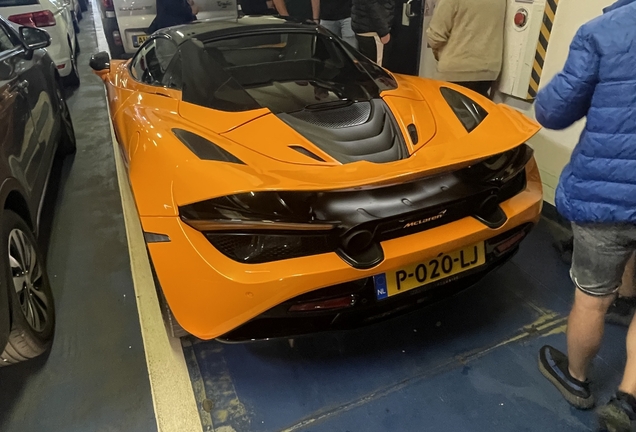 McLaren 720S Spider