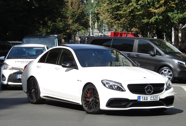 Mercedes-AMG C 63 S W205