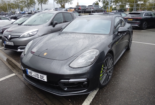 Porsche 971 Panamera Turbo S E-Hybrid