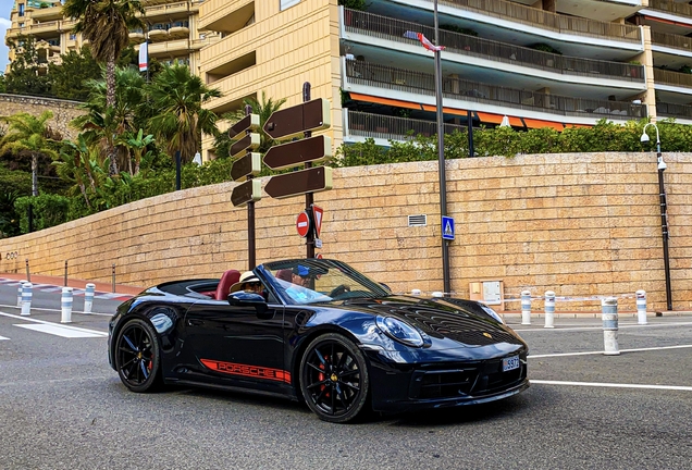 Porsche 992 Carrera 4S Cabriolet