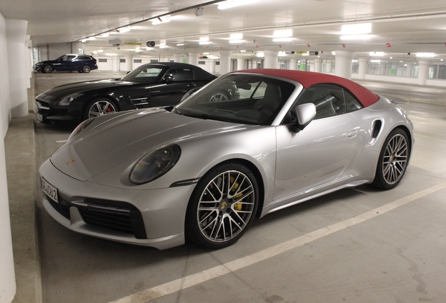 Porsche 992 Turbo S Cabriolet