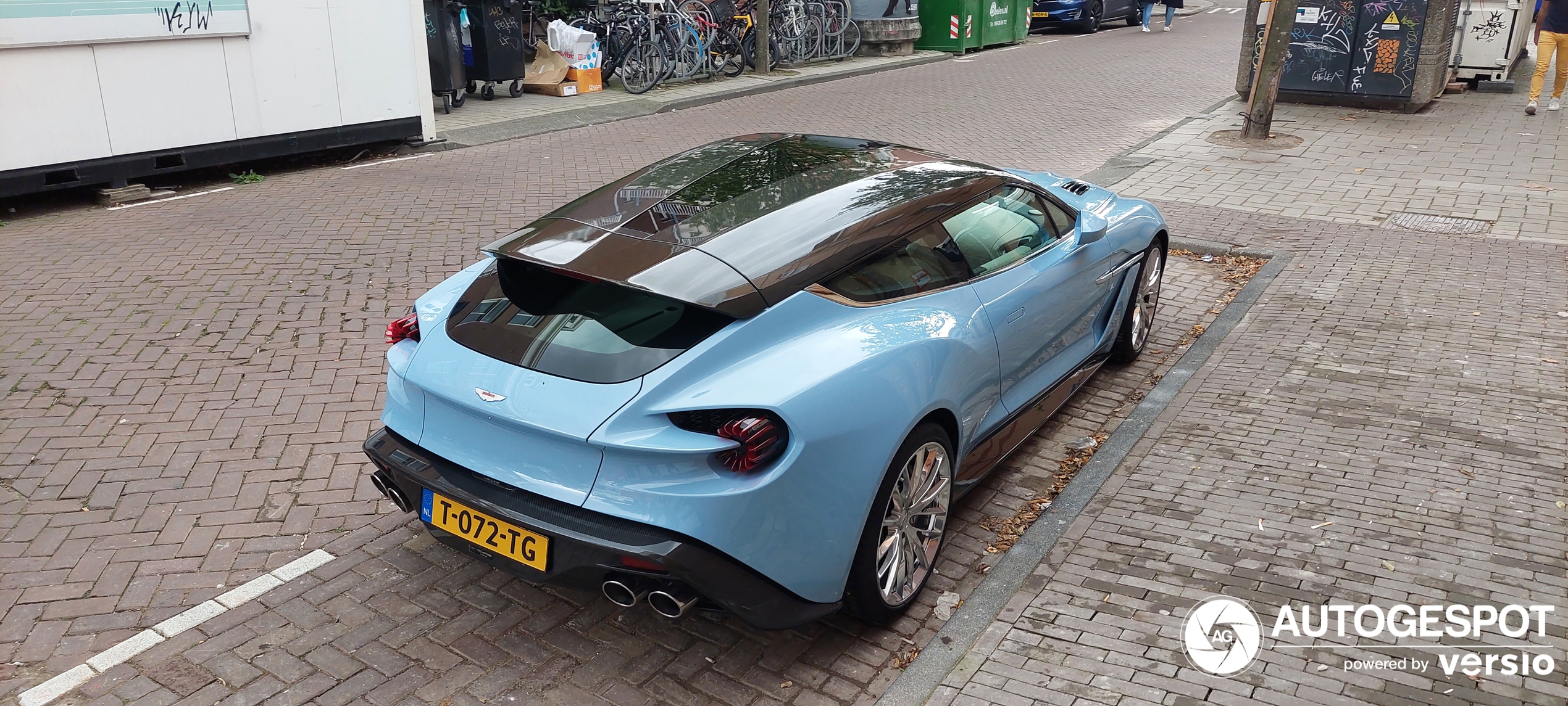 Der zauberhafte Vanquish Zagato Shooting Brake ist nun mit einem niederländischen Kennzeichen unterwegs.