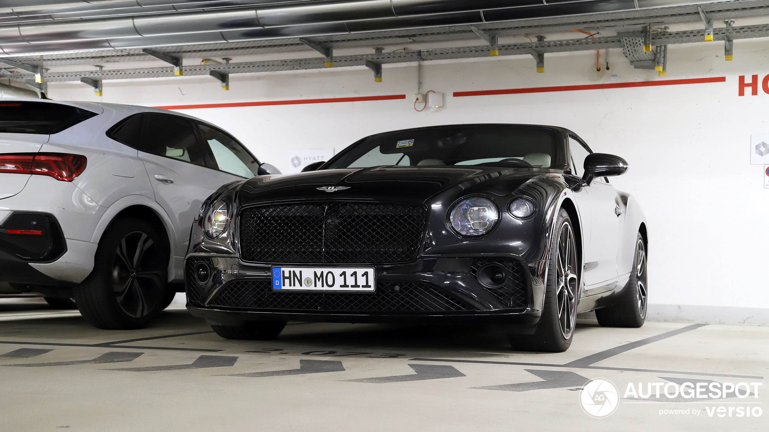 Bentley Continental GTC 2019