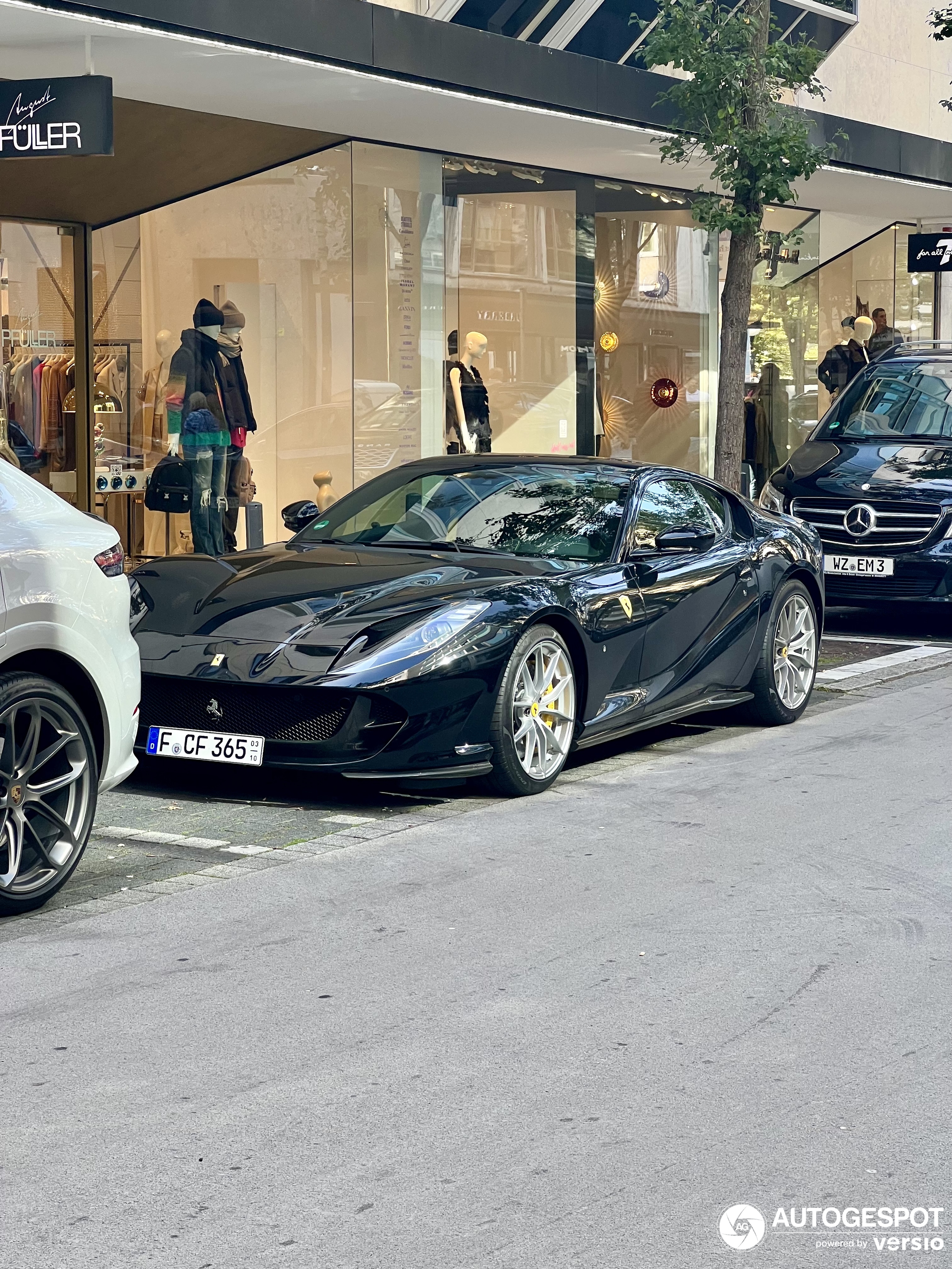 Ferrari 812 Superfast