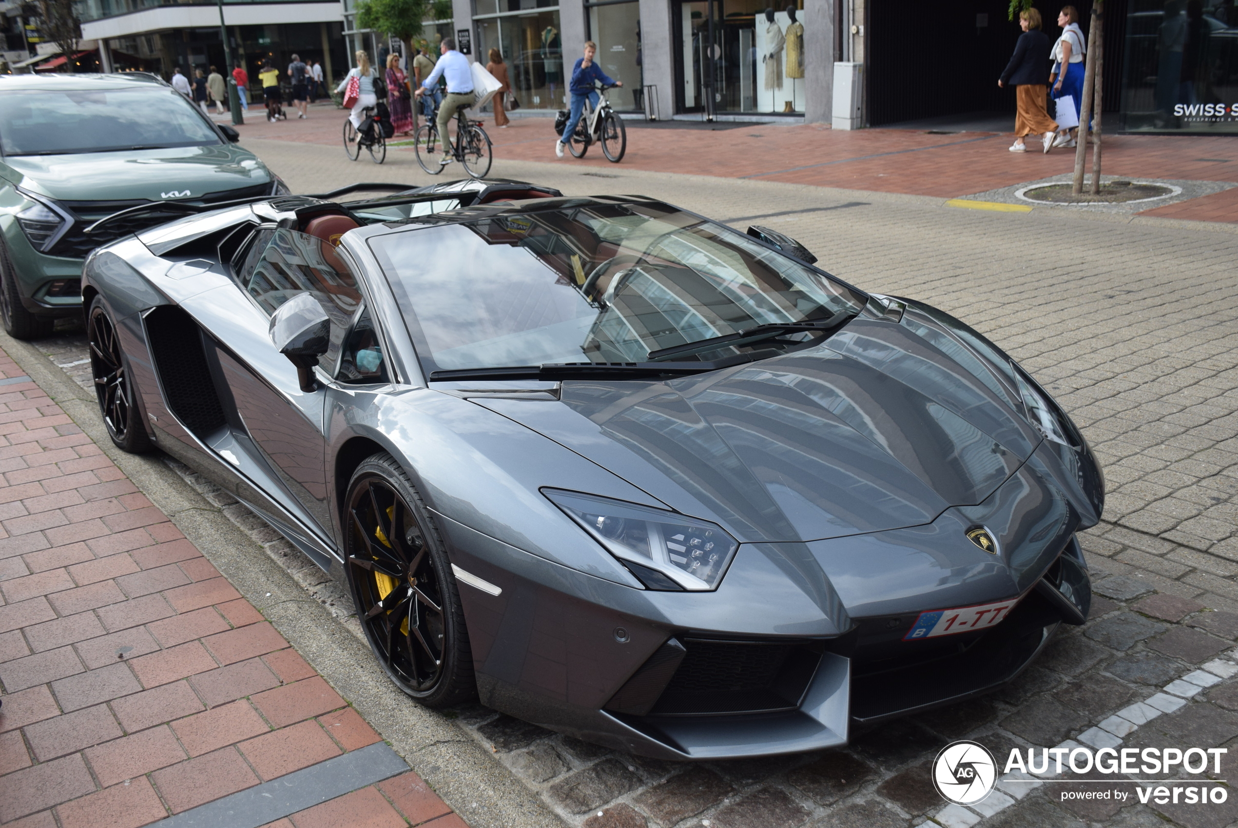 Lamborghini Aventador LP700-4 Roadster