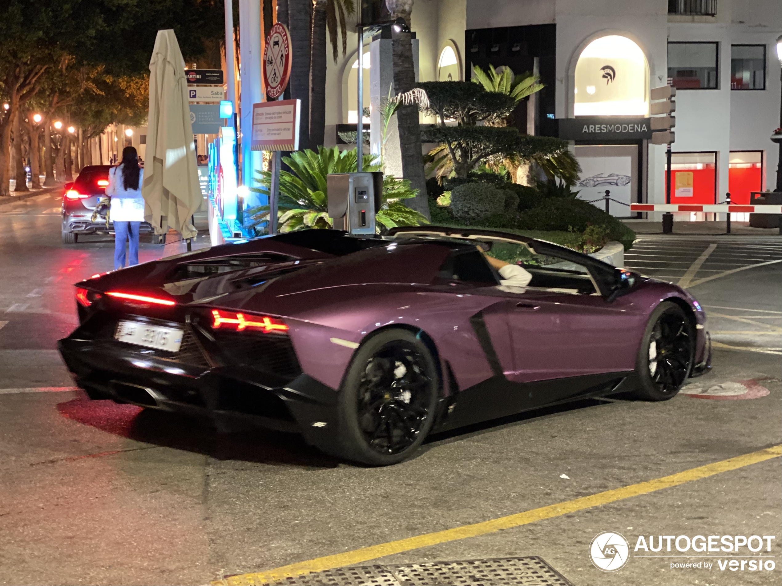 Lamborghini Aventador 50° Anniversario Lamborghini's Aventador LP 720-4 50° Anniversario Edition