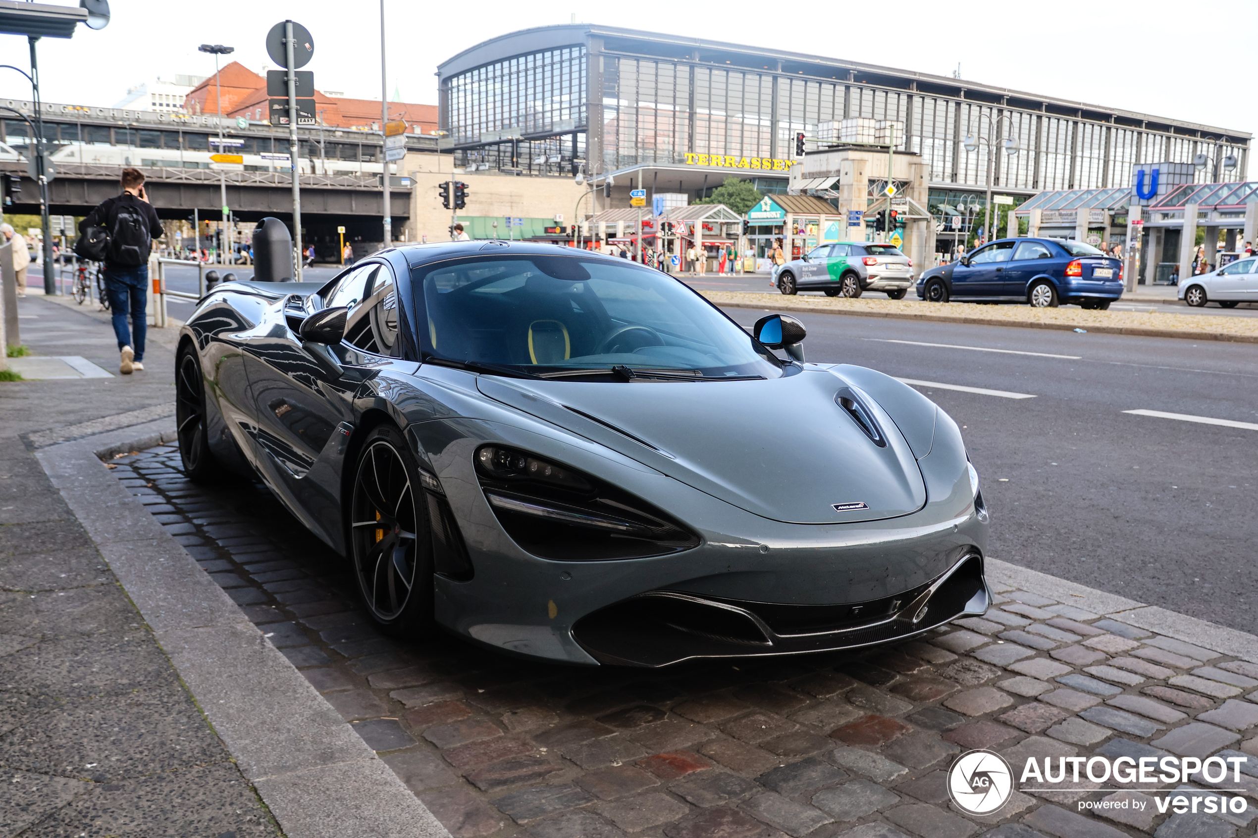 McLaren 720S