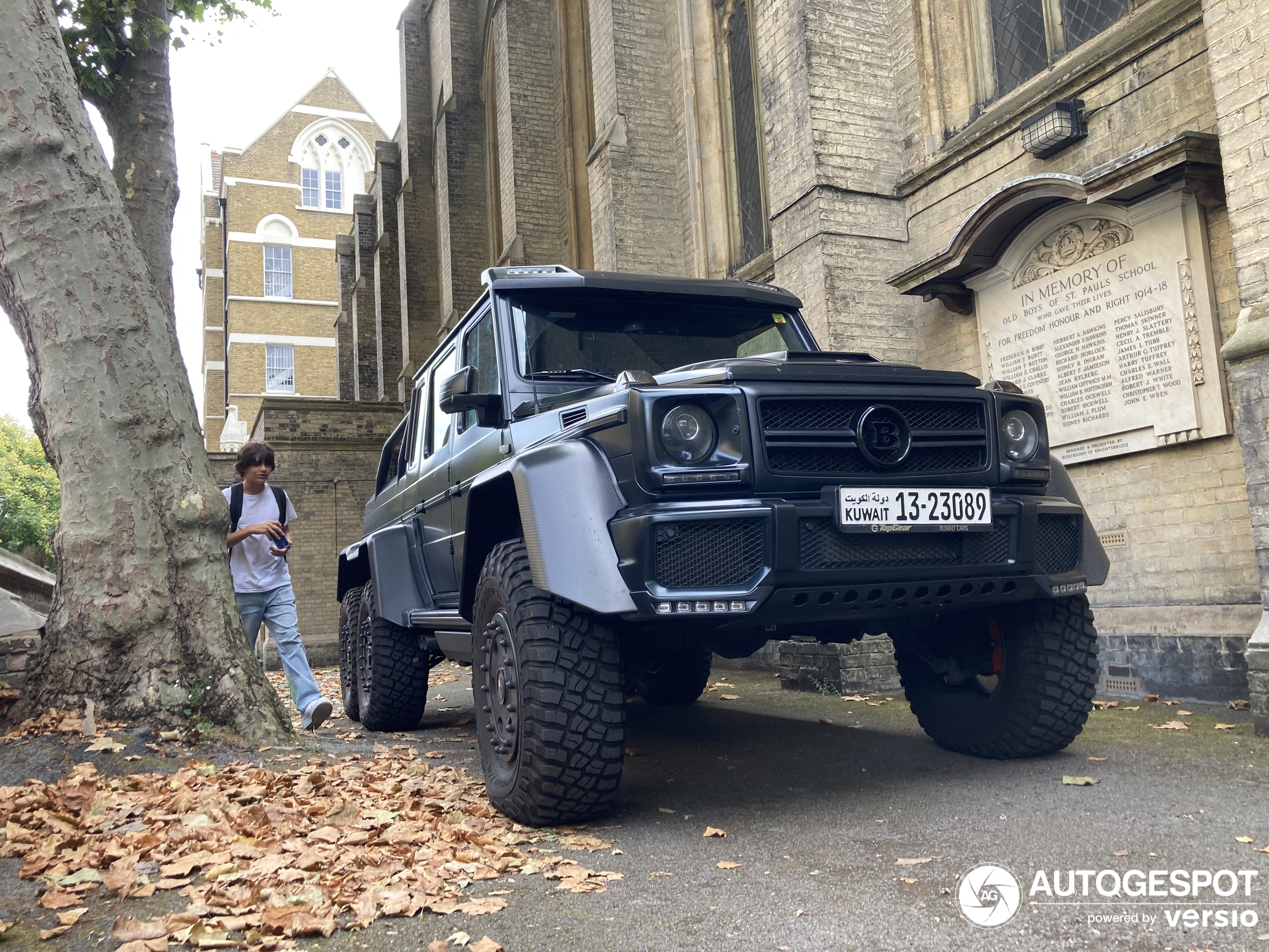 Mercedes-Benz Brabus B63S 700 6x6