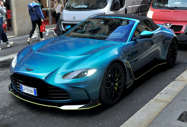 Aston Martin V12 Vantage Roadster 2023