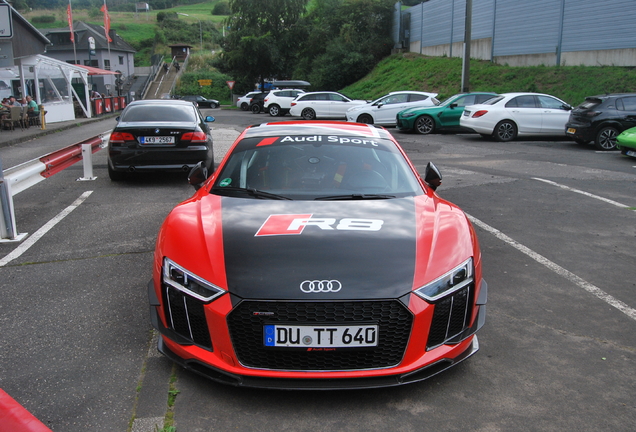 Audi R8 V10 Plus 2015