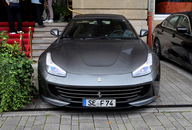 Ferrari GTC4Lusso