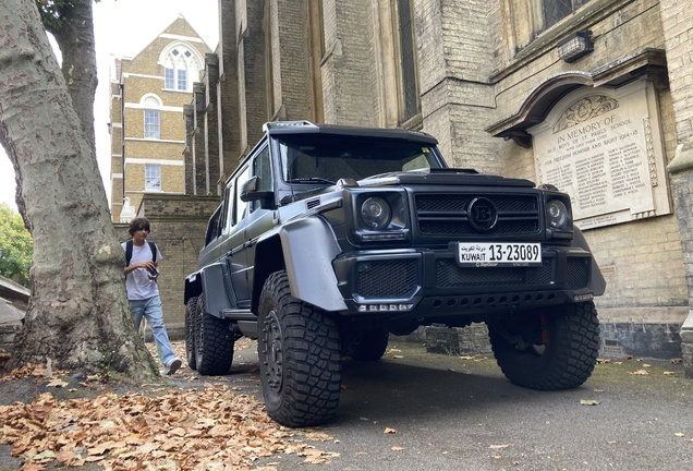 Mercedes-Benz Brabus B63S 700 6x6