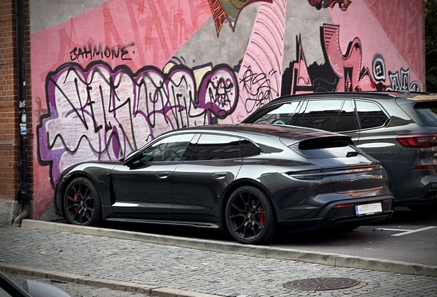 Porsche Taycan GTS Sport Turismo